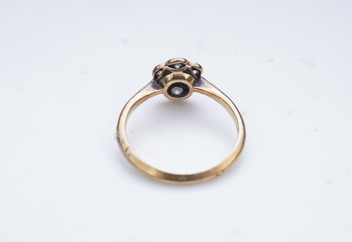A diamond cluster ring, early 20th century